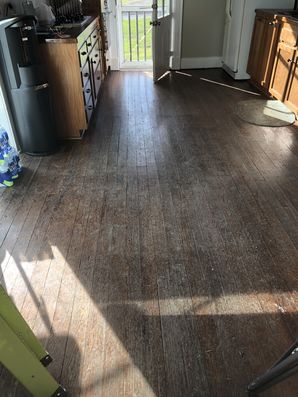 Before & After Residential Floor Cleaning in Prairieville, LA (1)